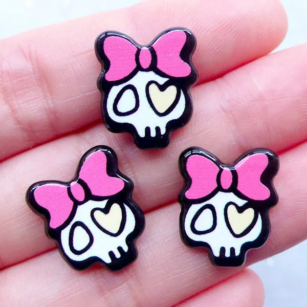 Acrylic Girl Skull Cabochons | Creepy Cute Halloween Decoden Supplies | Kawaii Harajuku Kei Cabochon | Cell Phone Deco (3pcs / 15mm x 17mm / Flatback)