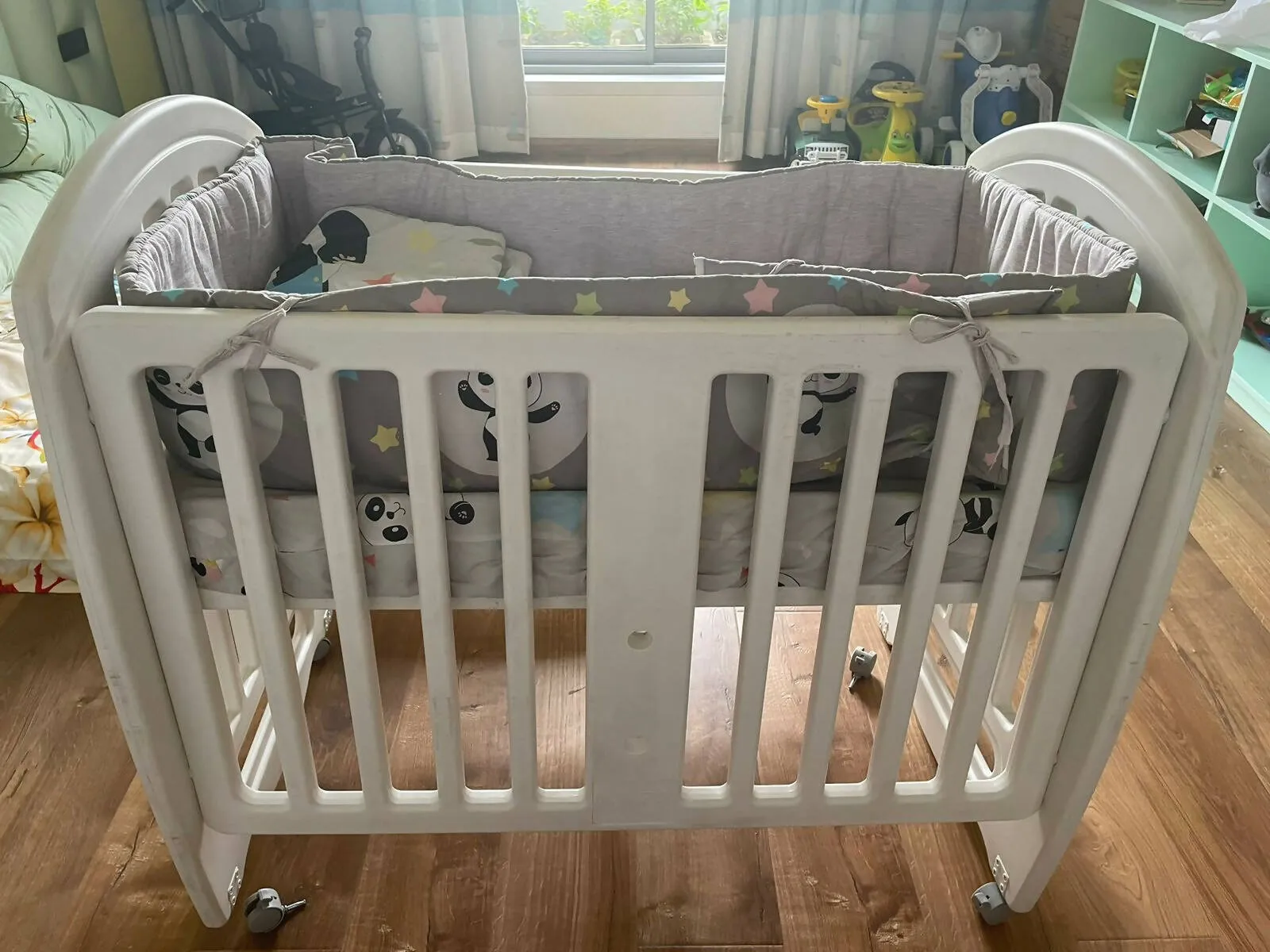 BABYHUG Cot/Crib, Dimensions: 107×71×100 cm