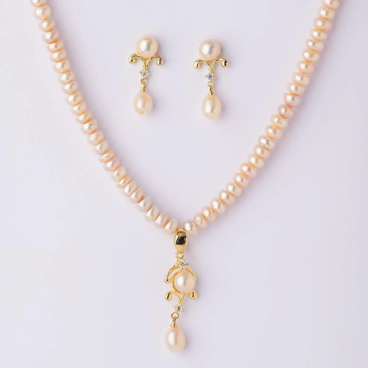 Beautiful Real Pearl Necklace Set