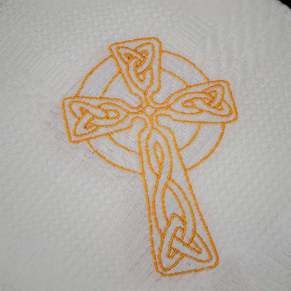 CELTIC CROSS CRISTENING BLANKET