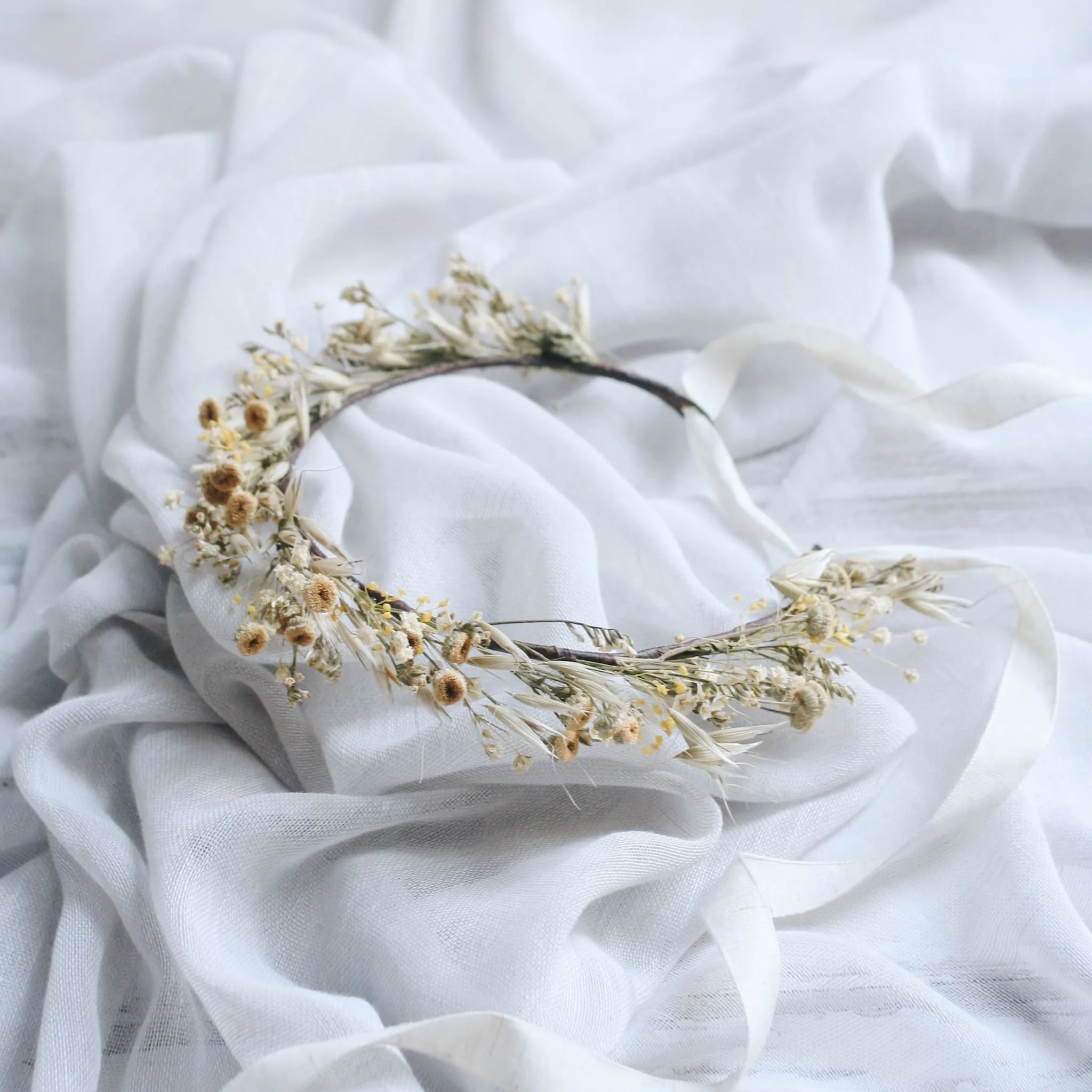 Dried Flower Crown Natural