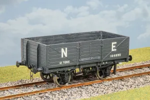 Parkside Dundas O Gauge PS11 LNER 12 Ton 6-Plank Open Wagon Kit w/Wheels